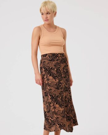 FALDA HADILE ARTLOVE