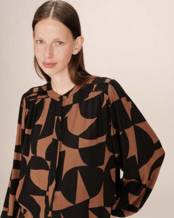 BLUSA SORPRESA GRACE AND MILA